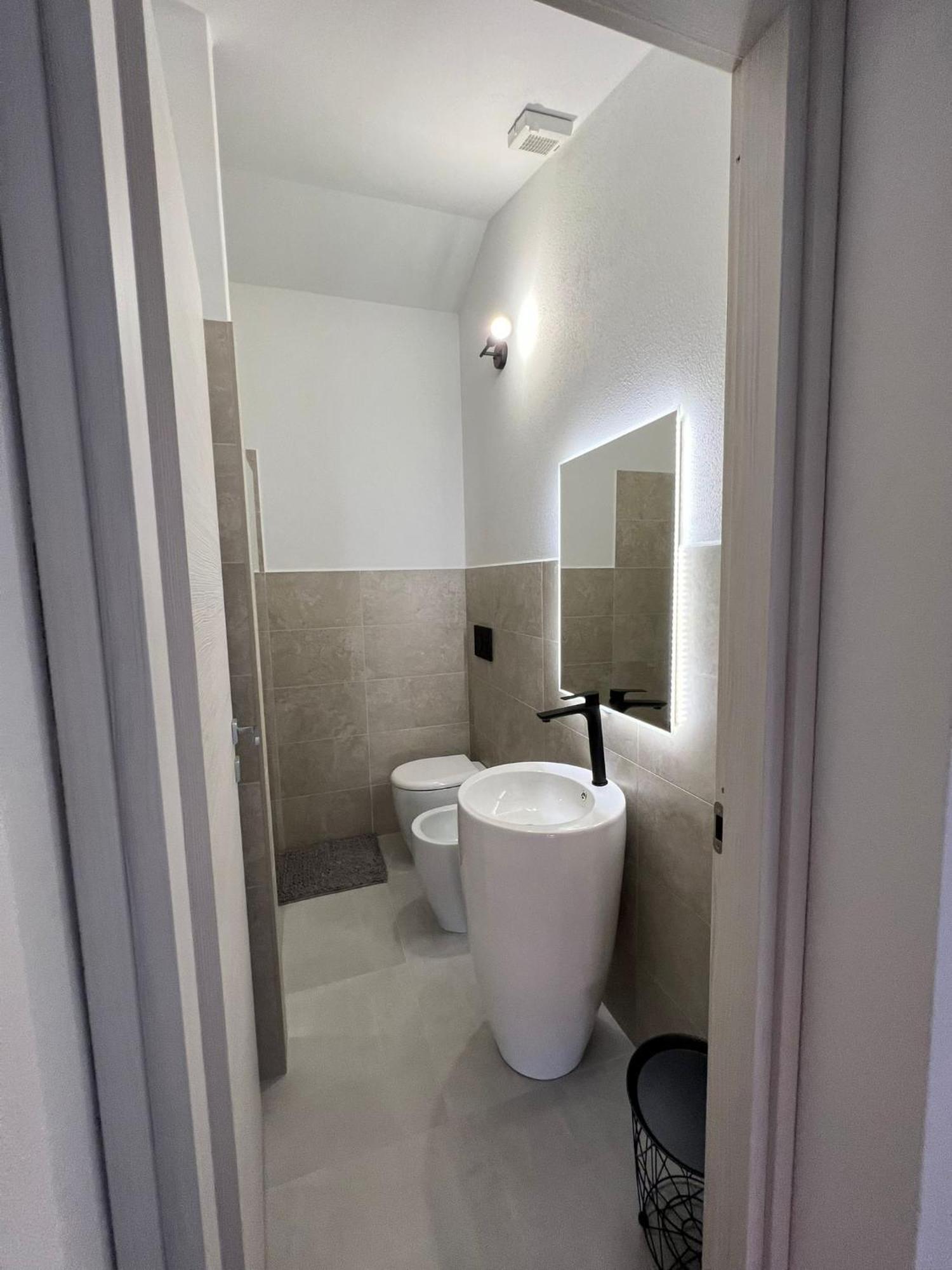 B-Guest House Oristano Buitenkant foto