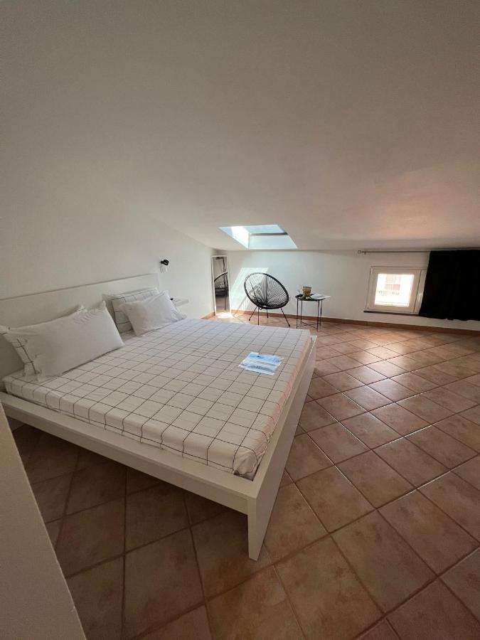 B-Guest House Oristano Buitenkant foto