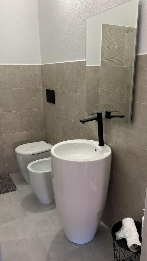 B-Guest House Oristano Buitenkant foto